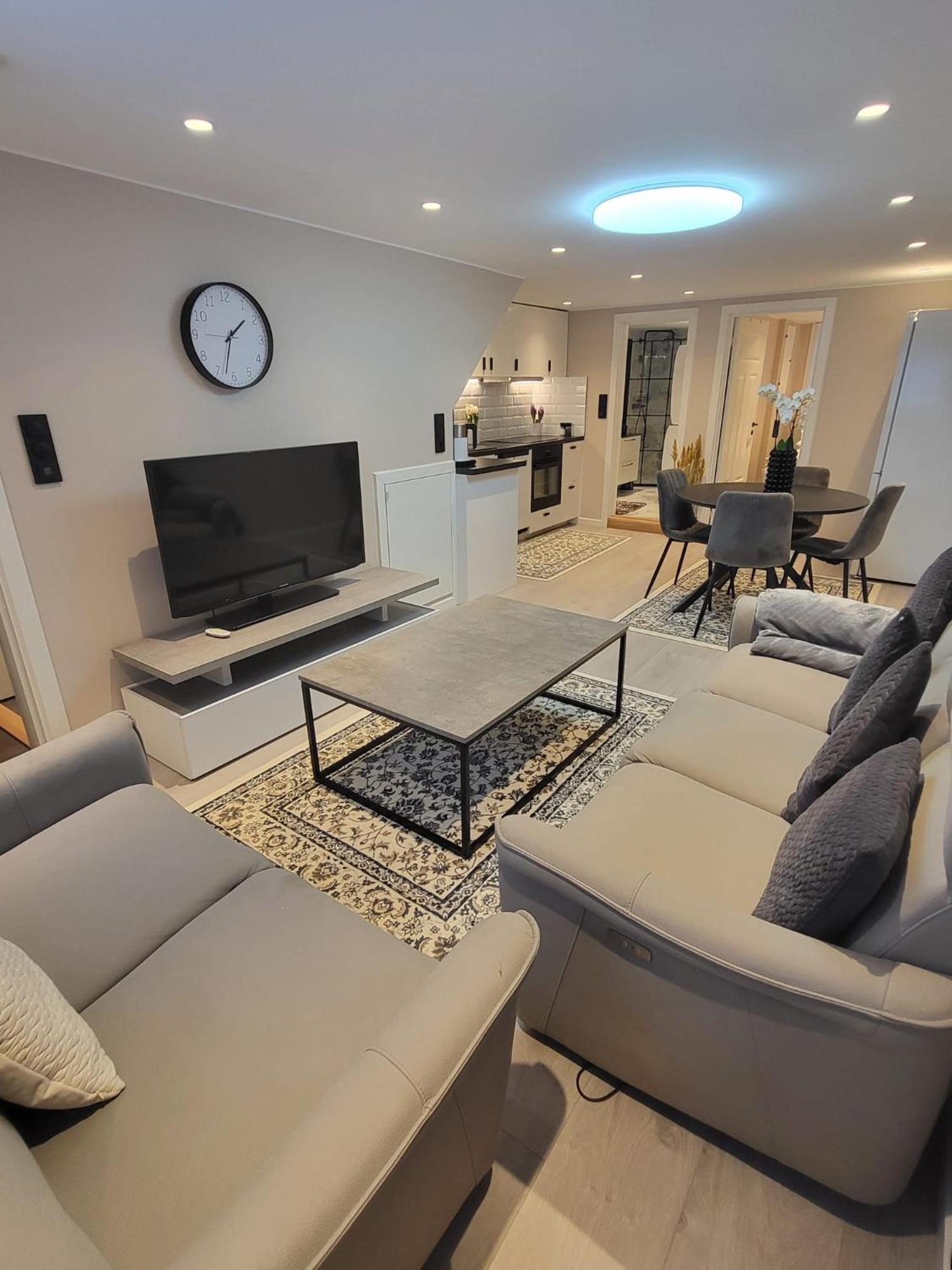 Slattum Terrasse * Skytta